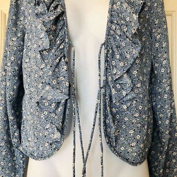 Abercrombie & Fitch Blue V-Neck Ruffle Tie Blouse - Picture 6 of 7